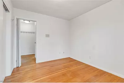 165 Woodhill Drive, Amherst, OH 44001 - Photo 17