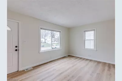 634 Prentiss Avenue, Akron, OH 44306 - Photo 9