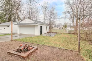 1203 Mayfield Ridge Rd, Mayfield Heights, OH 44124 - Photo 27