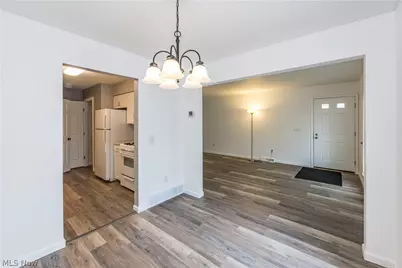 2796 Mull Avenue #E, Copley, OH 44321 - Photo 11