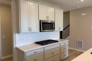 32740 Sandridge Run, Avon Lake, OH 44012 - Photo 3