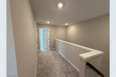 32740 Sandridge Run, Avon Lake, OH 44012 - Photo 7