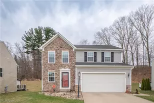 6525 Pine Bluff Ave NE, Canton, OH 44721 - Photo 1