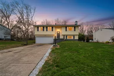 692 Zeletta Drive, Akron, OH 44319 - Photo 1