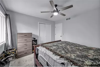 692 Zeletta Drive, Akron, OH 44319 - Photo 27