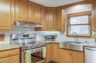 3685 Baumberger Rd, Stow, OH 44224 - Photo 9