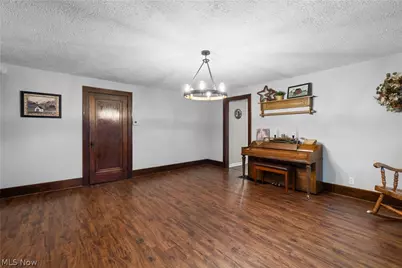 423 W Main Street, Dalton, OH 44618 - Photo 3