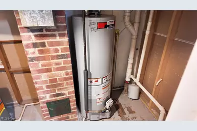 15401 Walvern Boulevard Boulevard, Maple Heights, OH 44137 - Photo 25