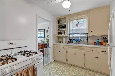 4221 Oak Park, Loveland, OH 44109 - Photo 3