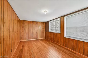 3932 S Main St, Akron, OH 44319 - Photo 23