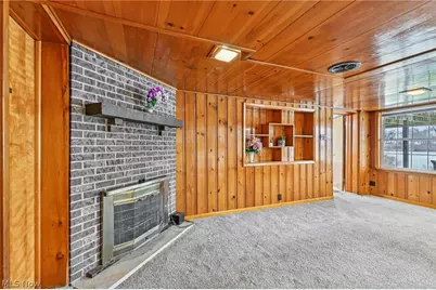 3932 S Main Street, Akron, OH 44319 - Photo 7