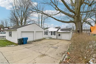3932 S Main Street, Akron, OH 44319 - Photo 3