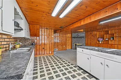 3932 S Main Street, Akron, OH 44319 - Photo 13