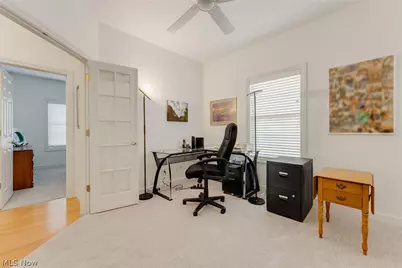 8195 Manor Gate Way, Mentor, OH 44060 - Photo 19