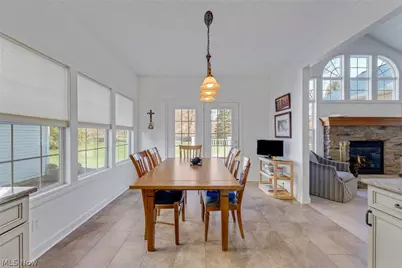 8195 Manor Gate Way, Mentor, OH 44060 - Photo 13