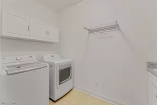 8195 Manor Gate Way, Mentor, OH 44060 - Photo 31