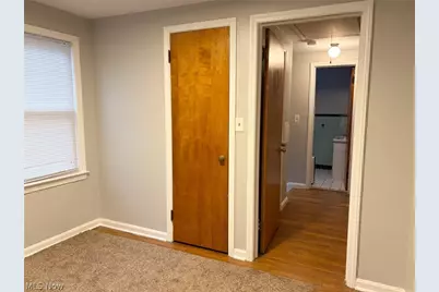 298 E 270 Street, Euclid, OH 44132 - Photo 15