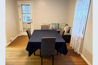 298 E 270 Street, Euclid, OH 44132 - Photo 9