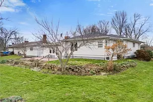 516 E Main St, Gnadenhutten, OH 44629 - Photo 29