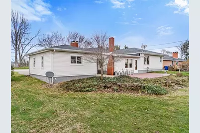 516 E Main Street, Gnadenhutten, OH 44629 - Photo 27