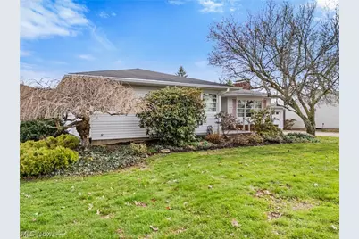 516 E Main Street, Gnadenhutten, OH 44629 - Photo 3