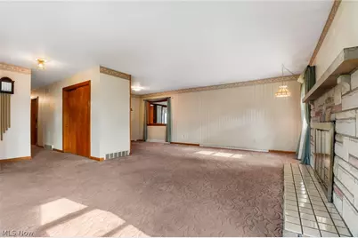 516 E Main Street, Gnadenhutten, OH 44629 - Photo 9