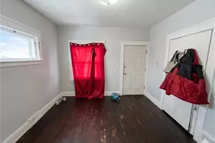 10112 Aetna Rd, Loveland, OH 44105 - Photo 3