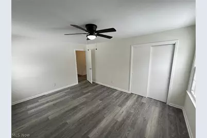 22350 S Woodland Road, Huber Heights, OH 44122 - Photo 17