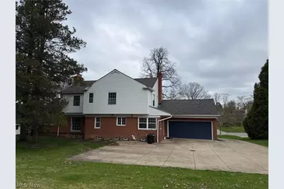22350 S Woodland Road, Huber Heights, OH 44122 - Photo 33