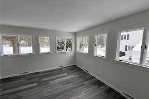 22350 S Woodland Rd, Huber Heights, OH 44122 - Photo 5