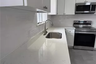 22350 S Woodland Rd, Huber Heights, OH 44122 - Photo 11