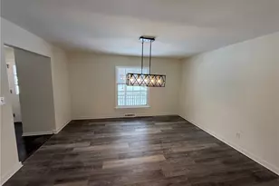 22350 S Woodland Rd, Huber Heights, OH 44122 - Photo 3