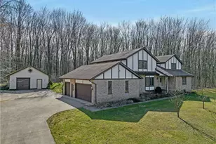 13015 Pearl Rd, Chardon, OH 44024 - Photo 3