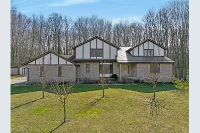 13015 Pearl Road, Chardon, OH 44024 - Photo 1