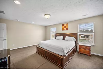 6935 Meadow Lakes Boulevard, North Ridgeville, OH 44039 - Photo 19