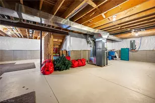 6935 Meadow Lakes Blvd, North Ridgeville, OH 44039 - Photo 39