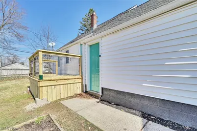 883 Bonnie Brae Avenue NE, Warren, OH 44483 - Photo 29