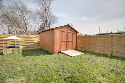 12123 National Drive, Grafton, OH 44044 - Photo 31