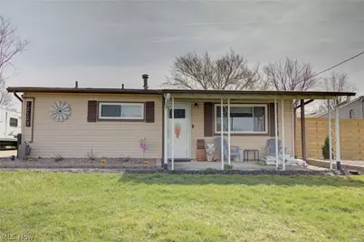 12123 National Drive, Grafton, OH 44044 - Photo 1