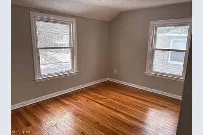 1570 Oakwood Avenue, Akron, OH 44301 - Photo 9