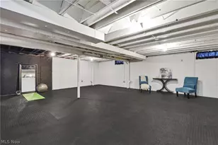 19726 Summer Pl Dr, Strongsville, OH 44149 - Photo 33