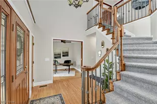 19726 Summer Pl Dr, Strongsville, OH 44149 - Photo 5