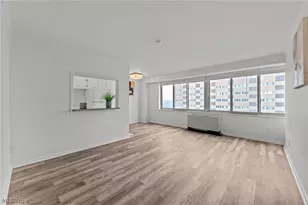 12520 Edgewater Dr, Oakwood, OH 44107 - Photo 5