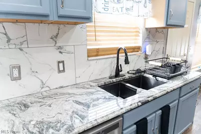 444 Sunshine Avenue, Youngstown, OH 44505 - Photo 21