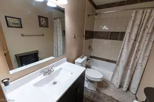 444 Sunshine Ave, Youngstown, OH 44505 - Photo 33