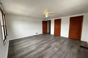 121 Parr Ave, Mingo Junction, OH 43938 - Photo 9