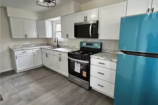 121 Parr Ave, Mingo Junction, OH 43938 - Photo 5