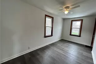 121 Parr Ave, Mingo Junction, OH 43938 - Photo 11