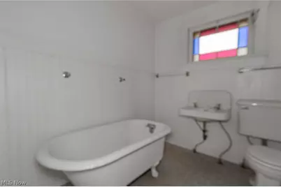 4437 Center Street, Willoughby, OH 44094 - Photo 39