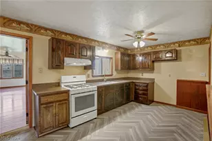 6410 Smith Run Rd, Glouster, OH 45732 - Photo 9